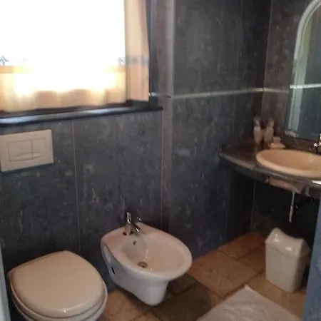Corsaro Nero Hotell 2*
